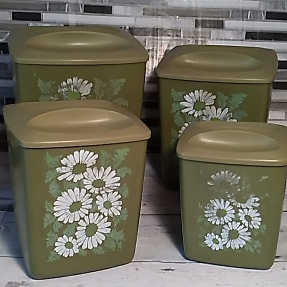 Vintage 1970s green daisy canister set